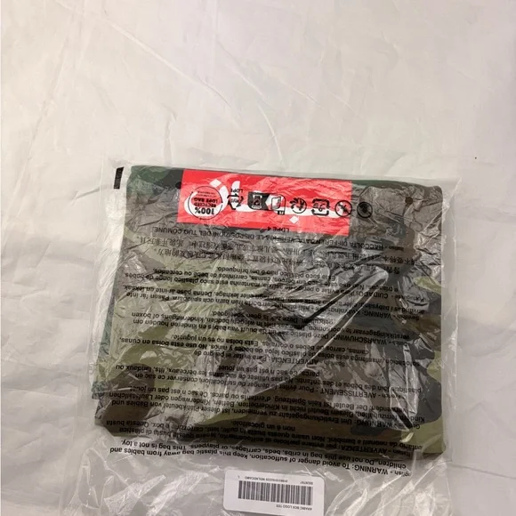 Supreme Arabic Box Logo, Large - Picture 3 of 3